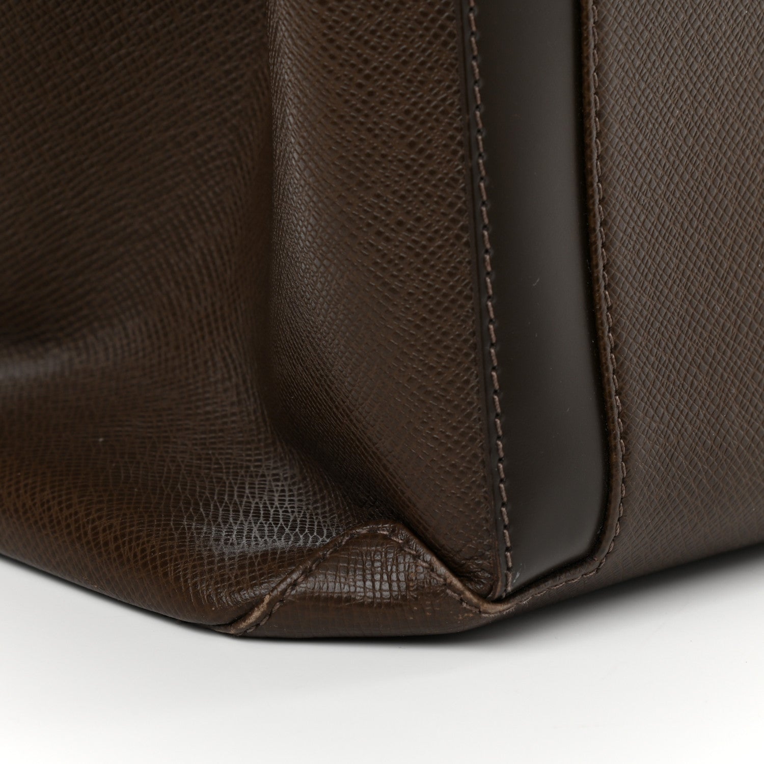 Louis Vuitton Taiga Kasbek PM Grizzli 15 of 16