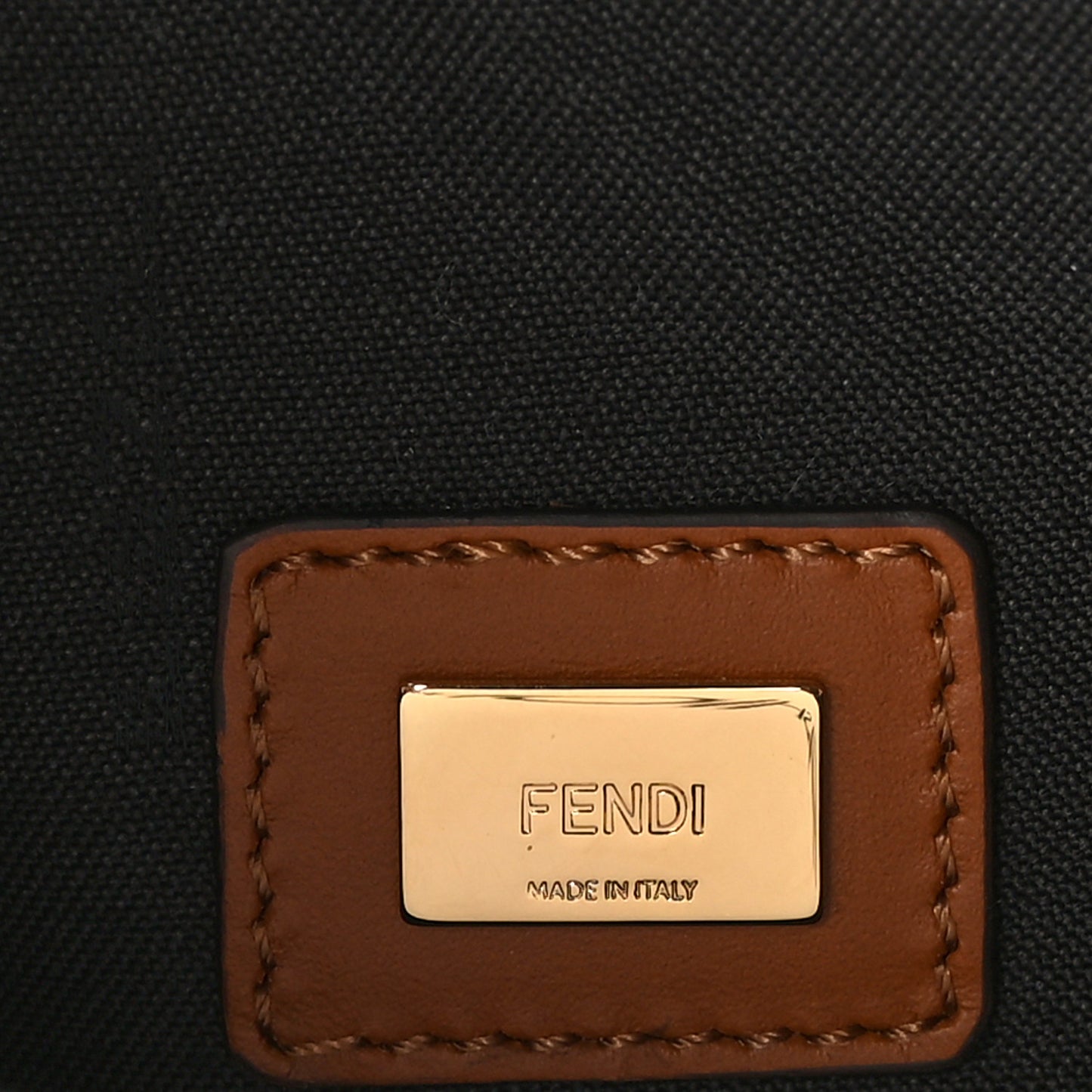 Vitello King Logo Embossed Large Flat Pouch Cuoio