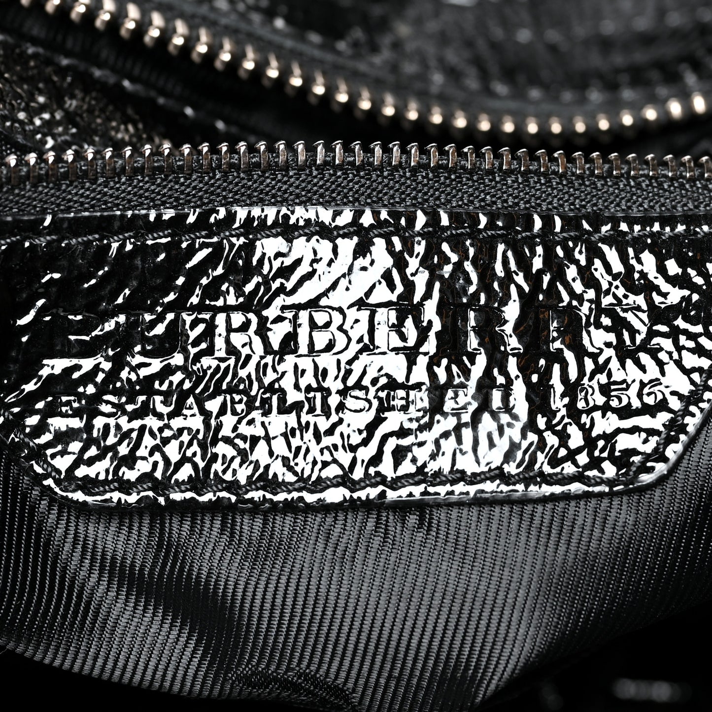 Patent Ruffled Medium Lowry Black
