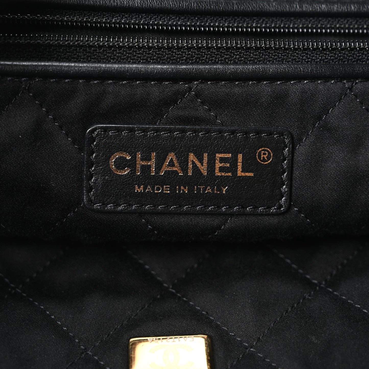 Shiny Calfskin Quilted Small Chanel 22 Black