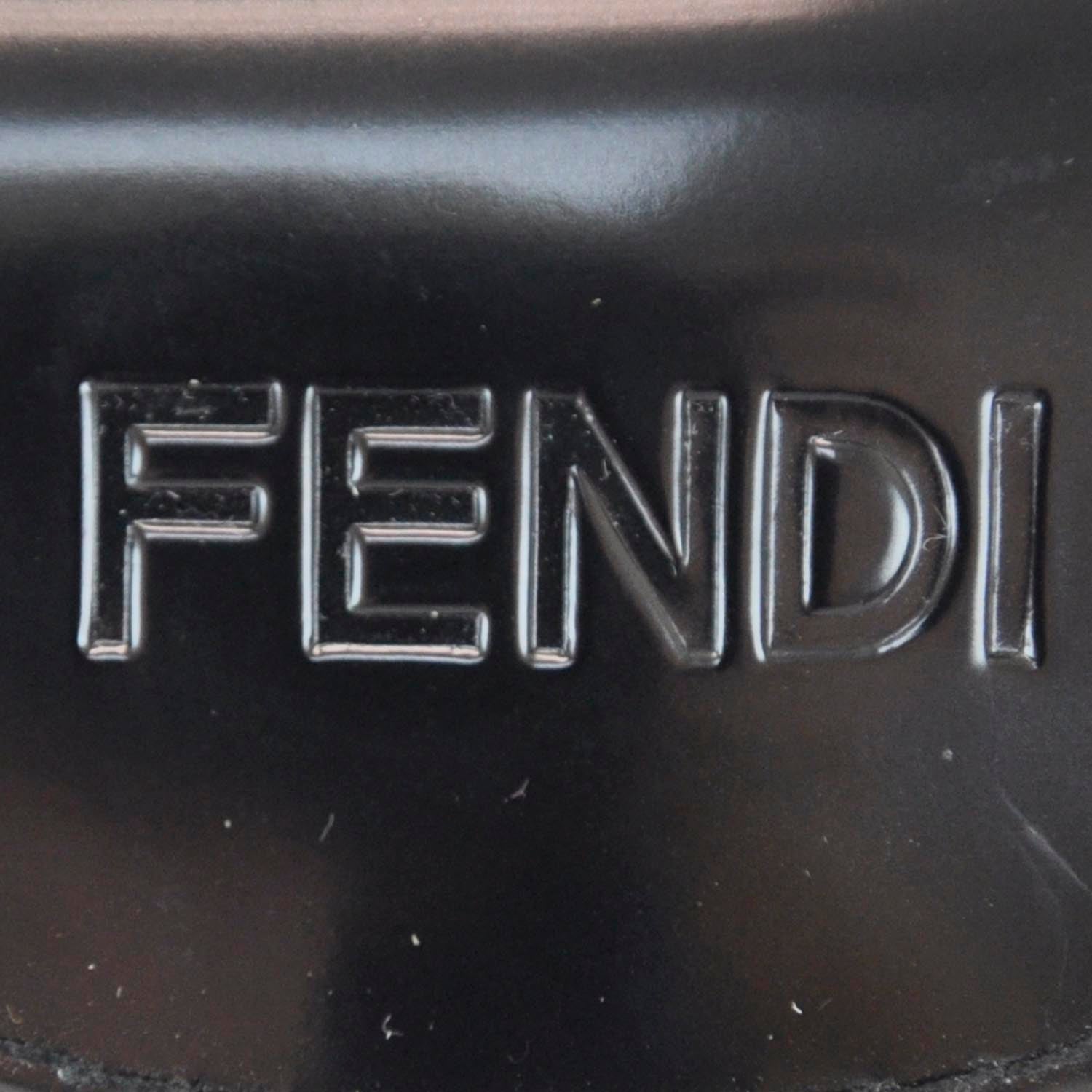 Fendi Sunglasses FS5004 | 7 of 8