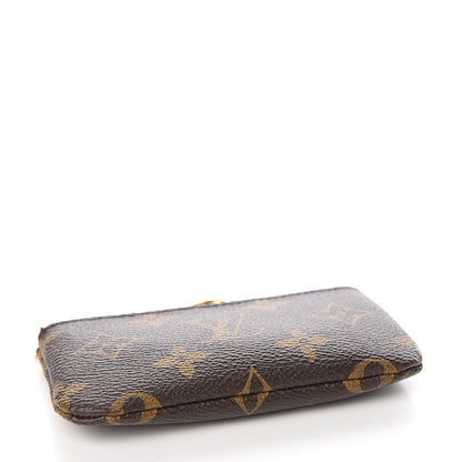 Louis Vuitton Monogram Key Pouch 4 of 6