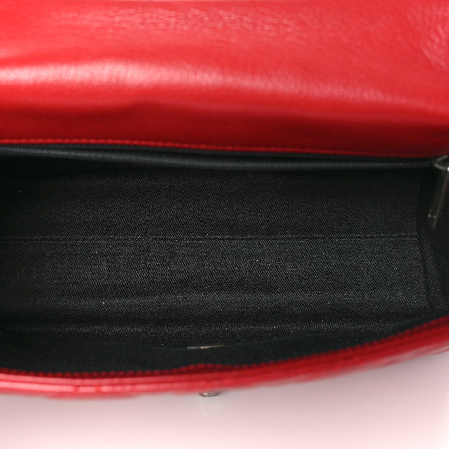 Goatskin Quilted Medium City Rock Flap Red