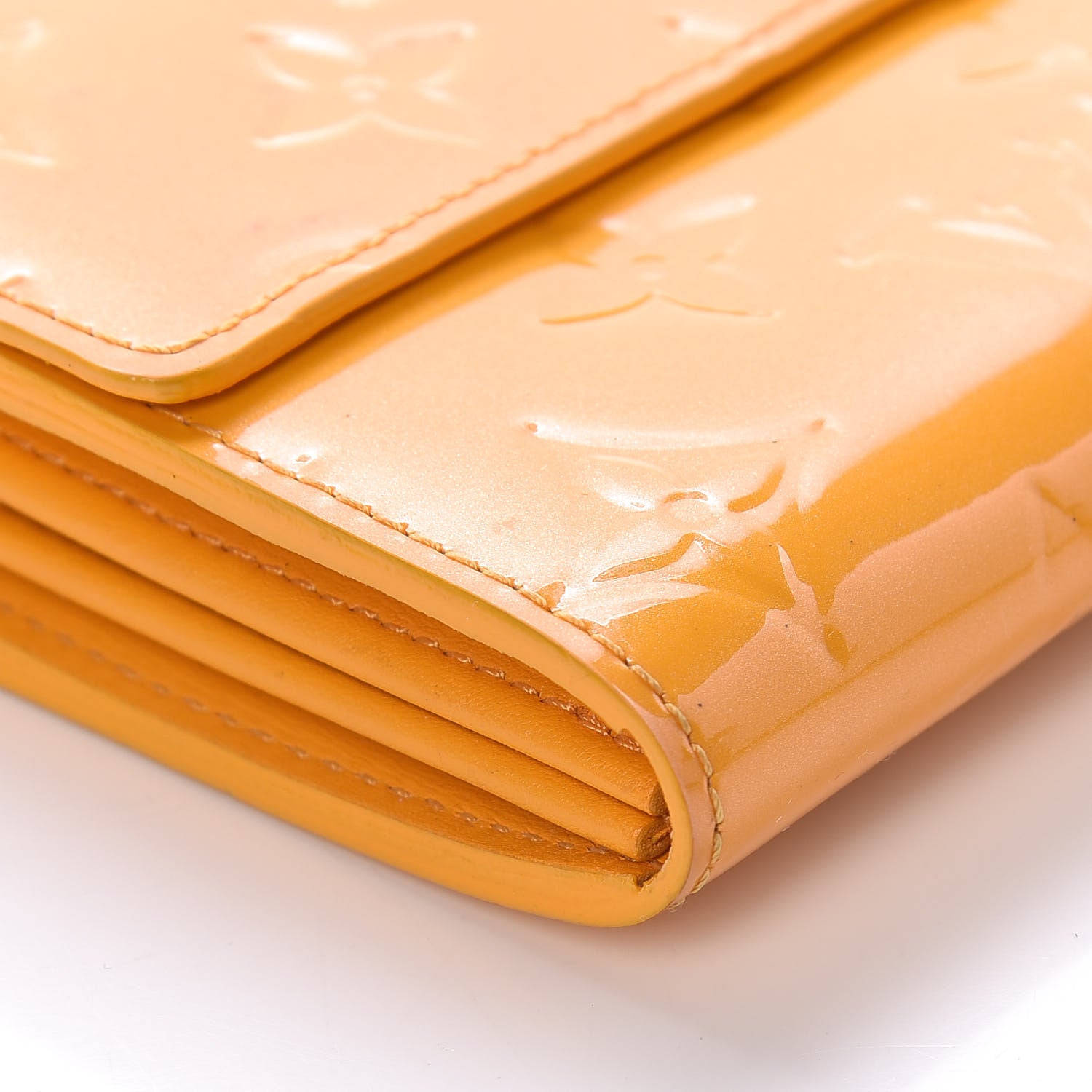 Louis Vuitton Vernis Sarah Wallet Jaune Passion 5 of 14