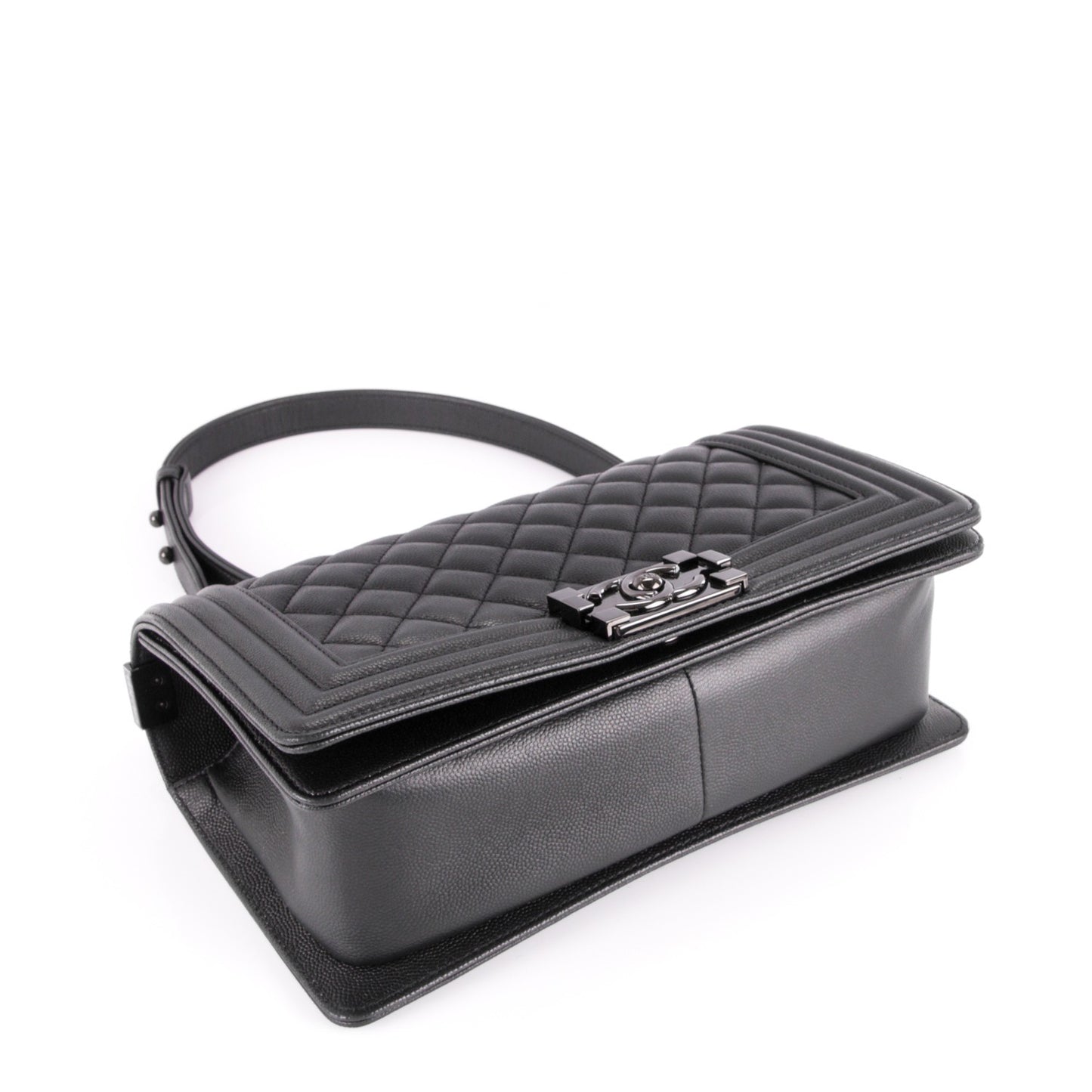 Caviar Quilted Medium Boy Flap So Black