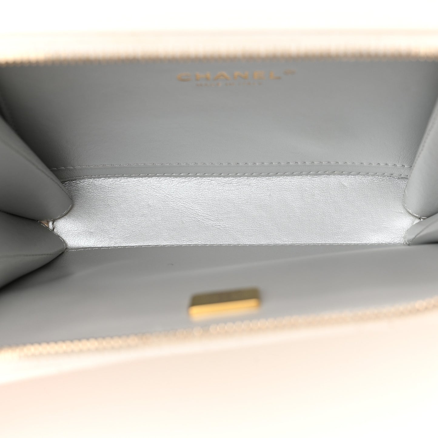 Shiny Calfskin Quilted Top Handle Vanity Case White