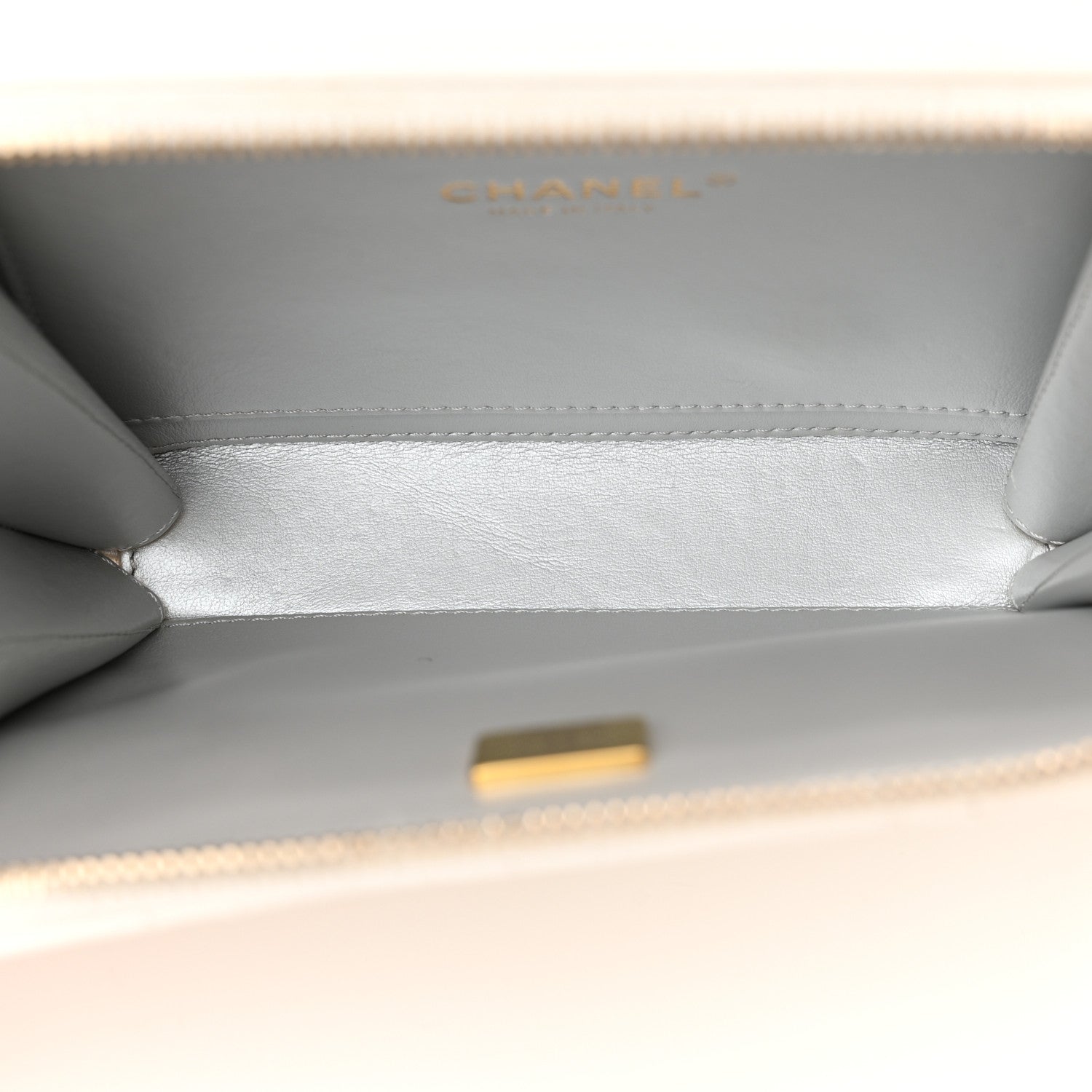 Chanel Shiny Calfskin Quilted Top Handle Vanity Case White 4 of 13
