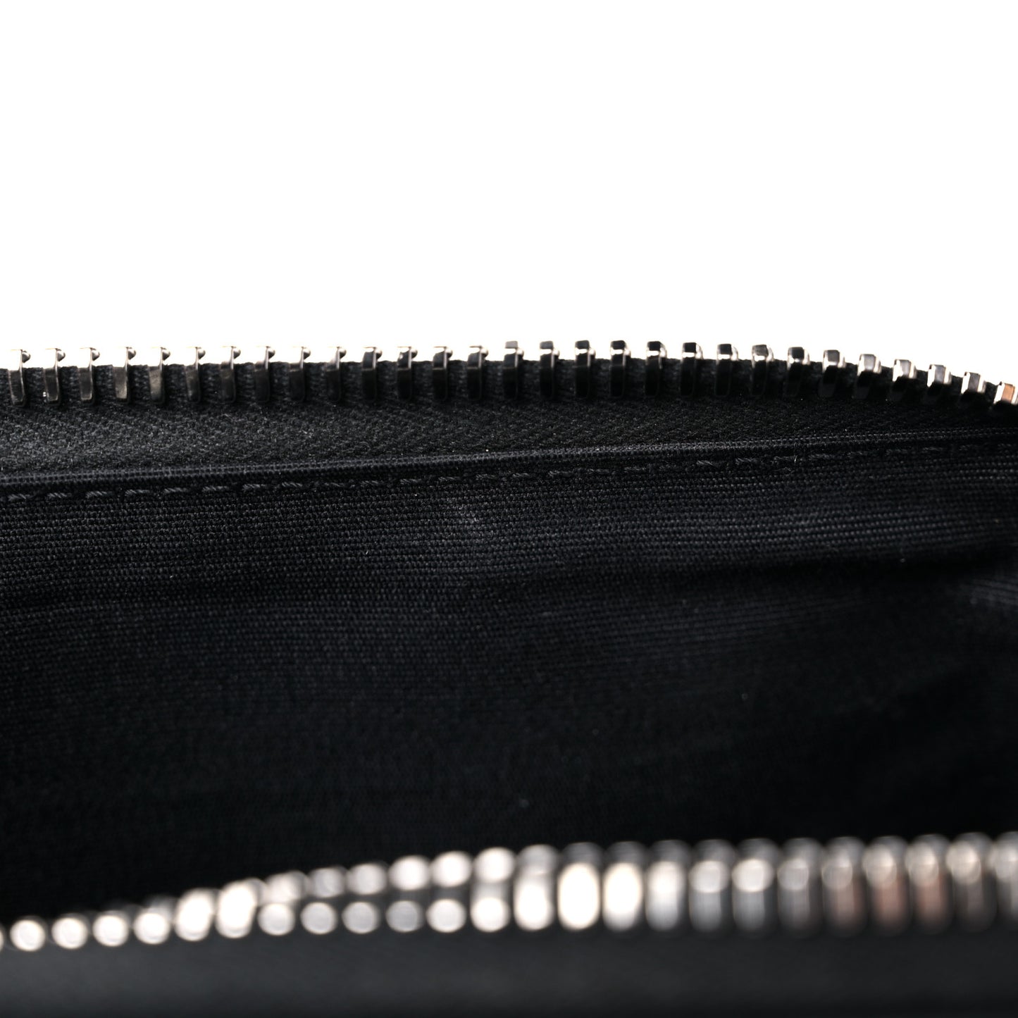 Calfskin Logo Embossed XS Antigona 4G Black