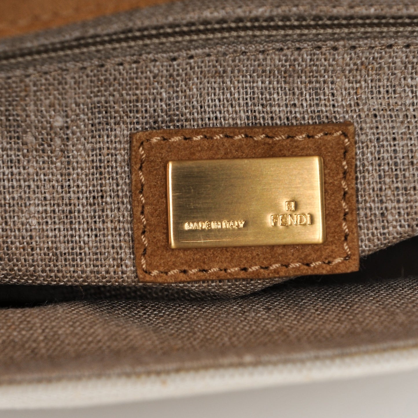 Alligator Calfskin Pattina Shoulder Bag Multicolor