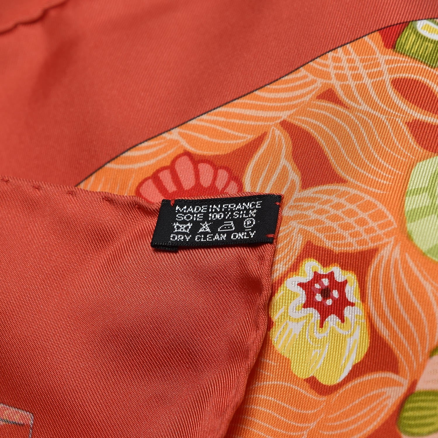 Hermes Silk Sulfure et Presse Papiers II Scarf 90 4 of 4