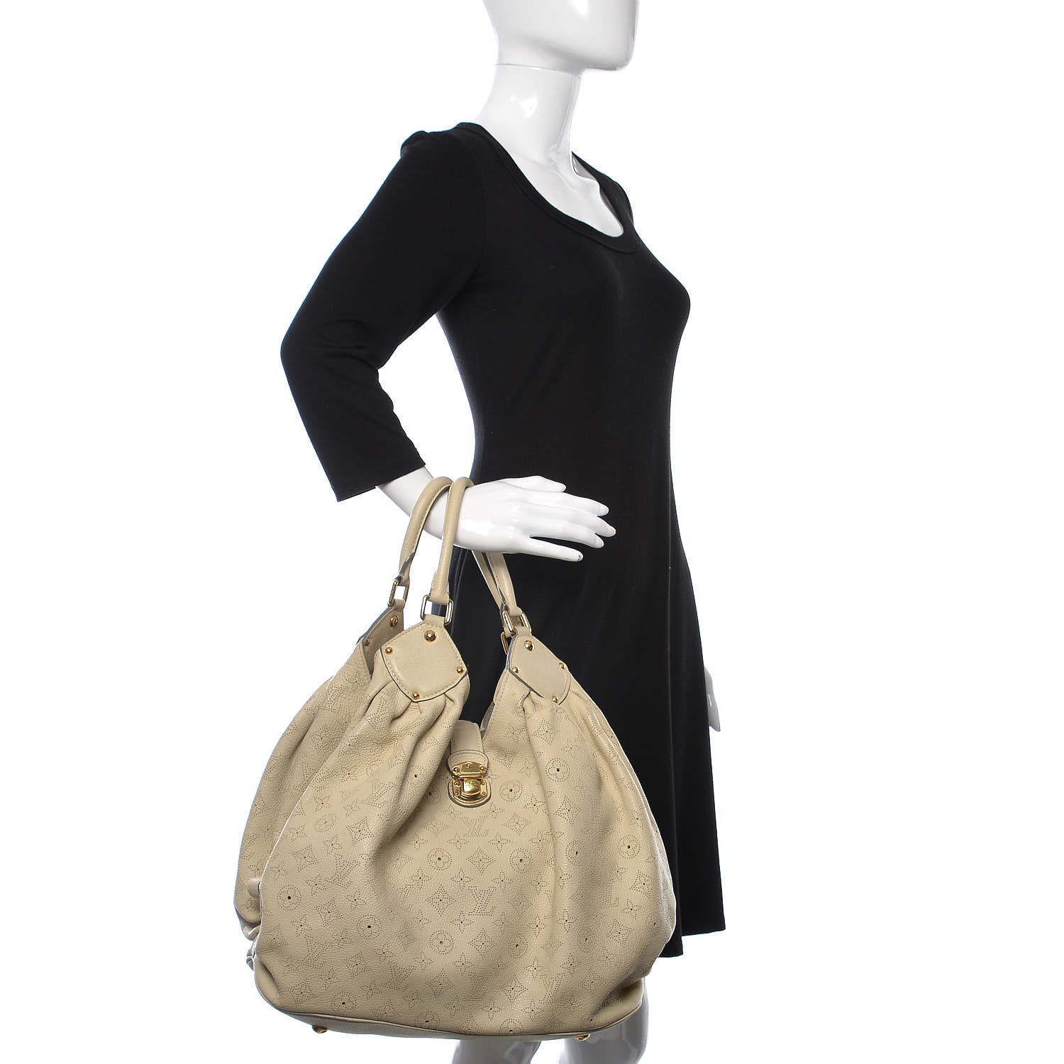 Louis Vuitton Mahina XL Ivory 2 of 16