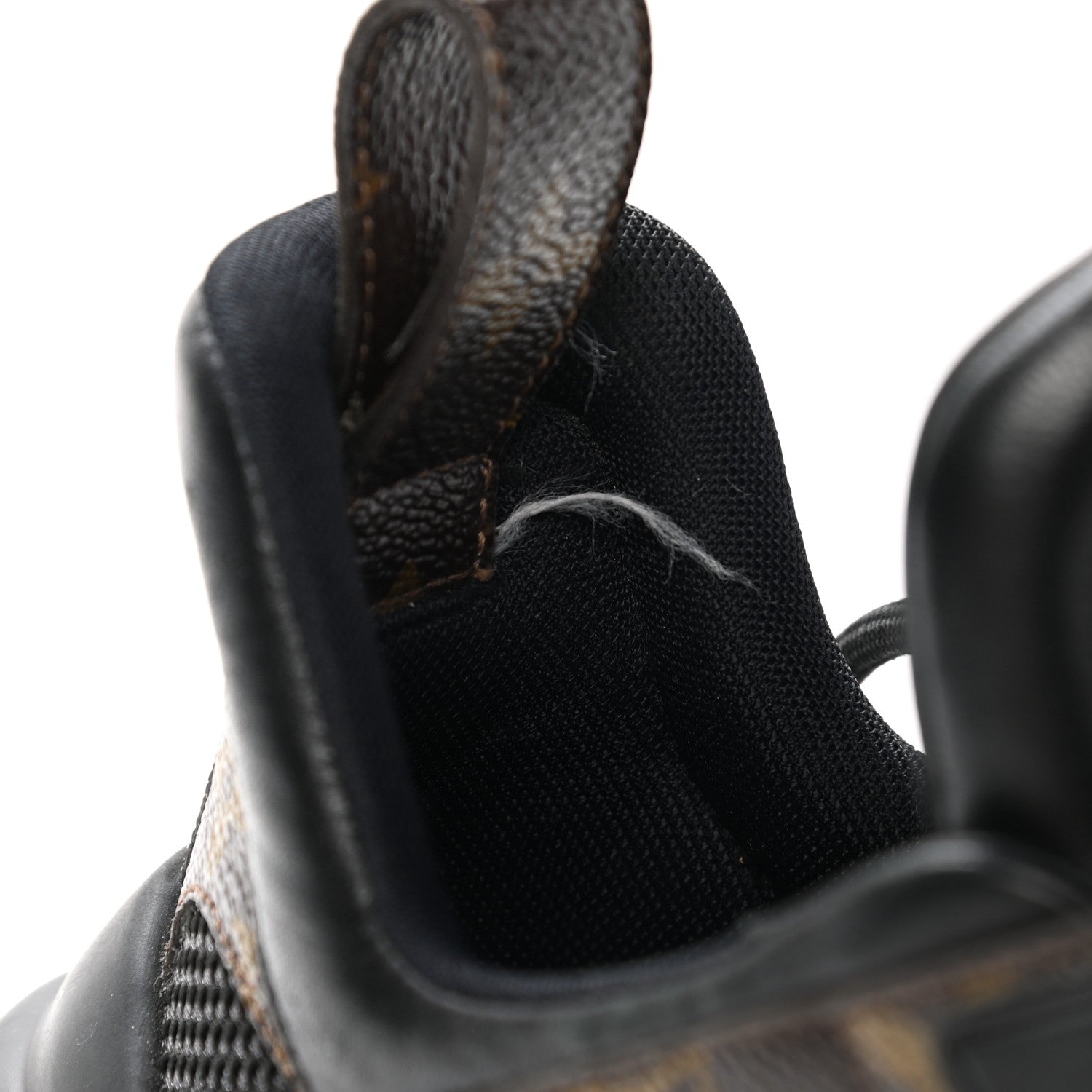 Louis Vuitton Calfskin Patent Monogram LV Archlight Sneakers 38.5 Black 10 of 12