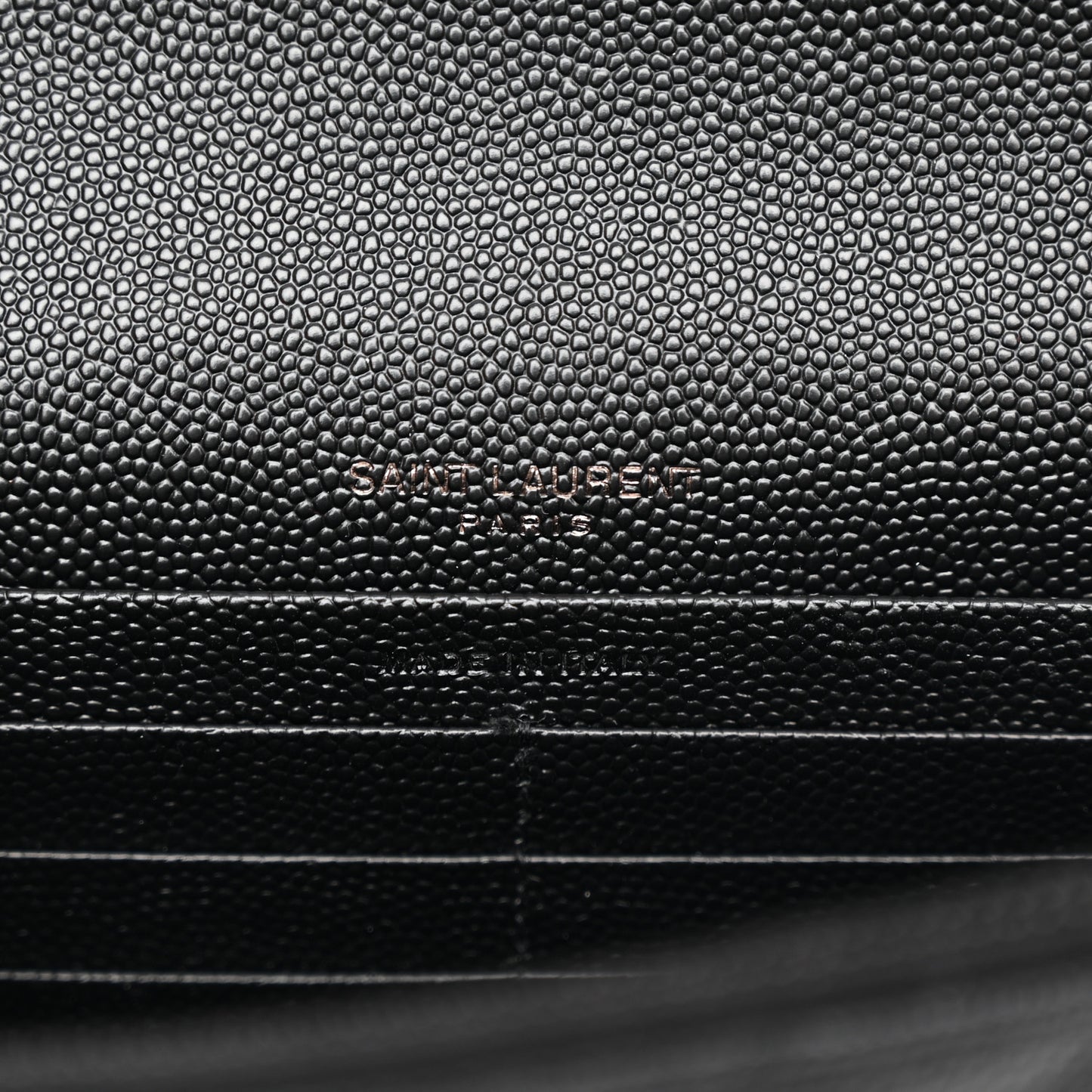 Grain De Poudre Matelasse Chevron Monogram Monochrome Envelope Chain Wallet Black
