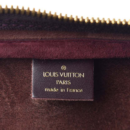 Louis Vuitton Taiga Kendall GM Acajou 6 of 11