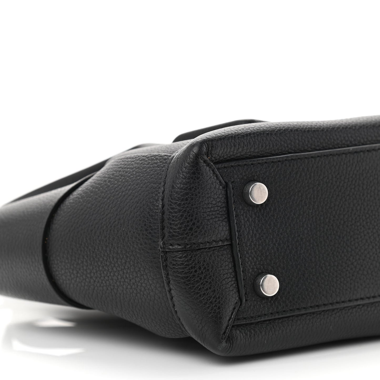 Grained Calfskin Mini Maxi Intrecciato Arco 33 Black