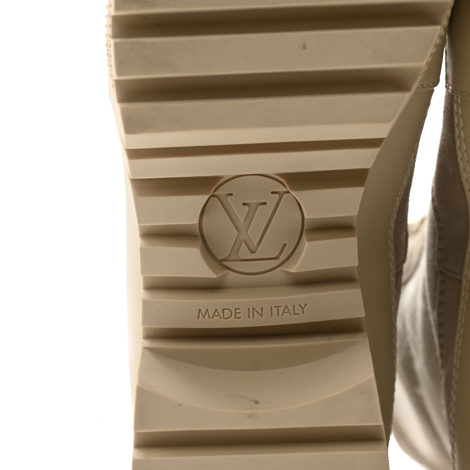 Louis Vuitton Suede Calfskin Laureate Platform Desert Boots 40 Taupe 7 of 11
