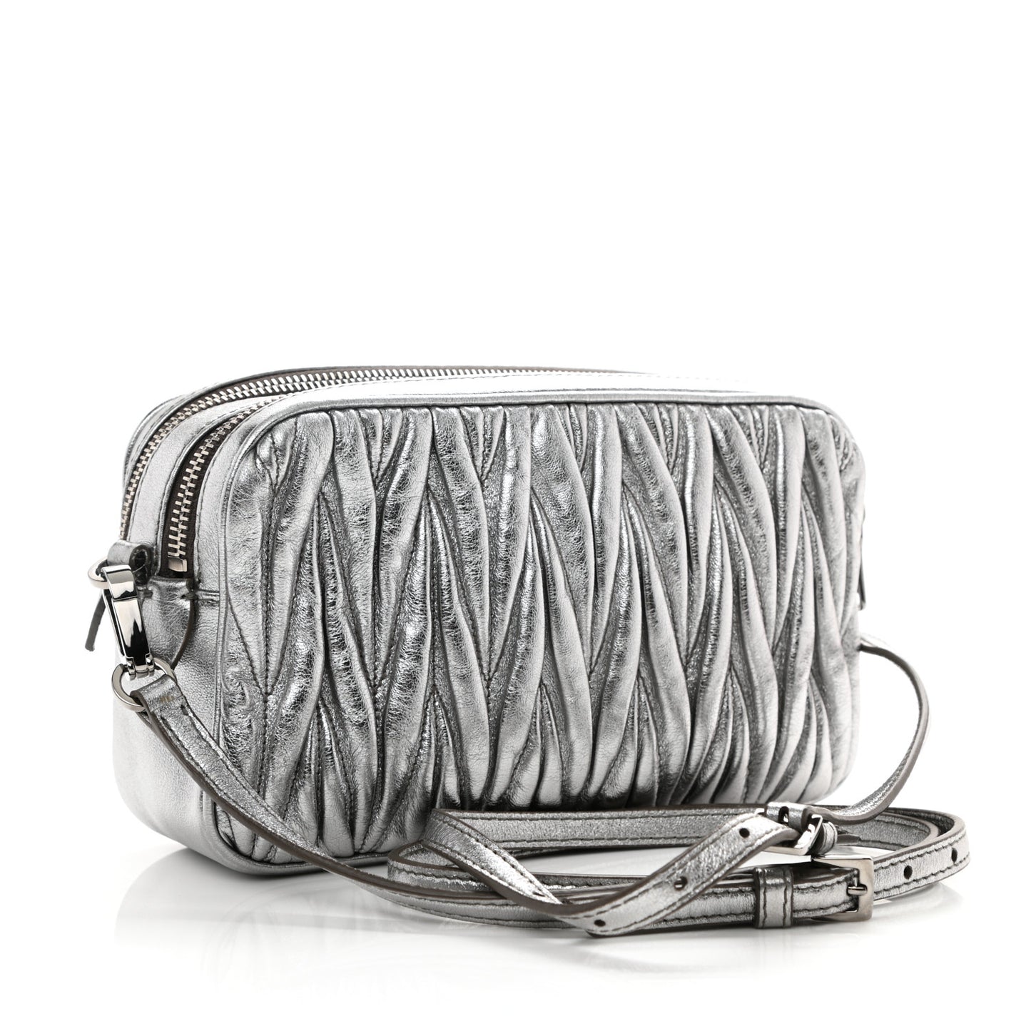 Metallic Nappa Matelasse Double Zip Pochette Clutch Cromo
