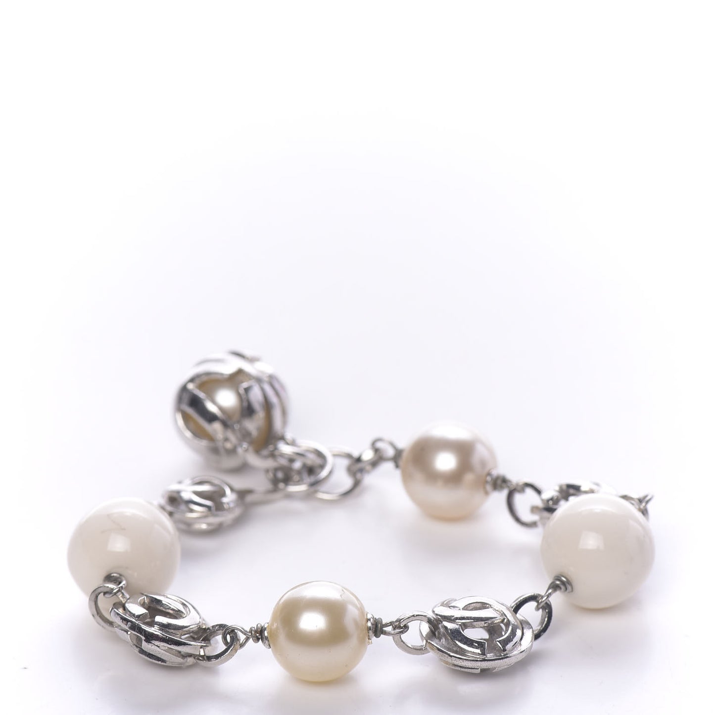Metal Pearl Bracelet Silver