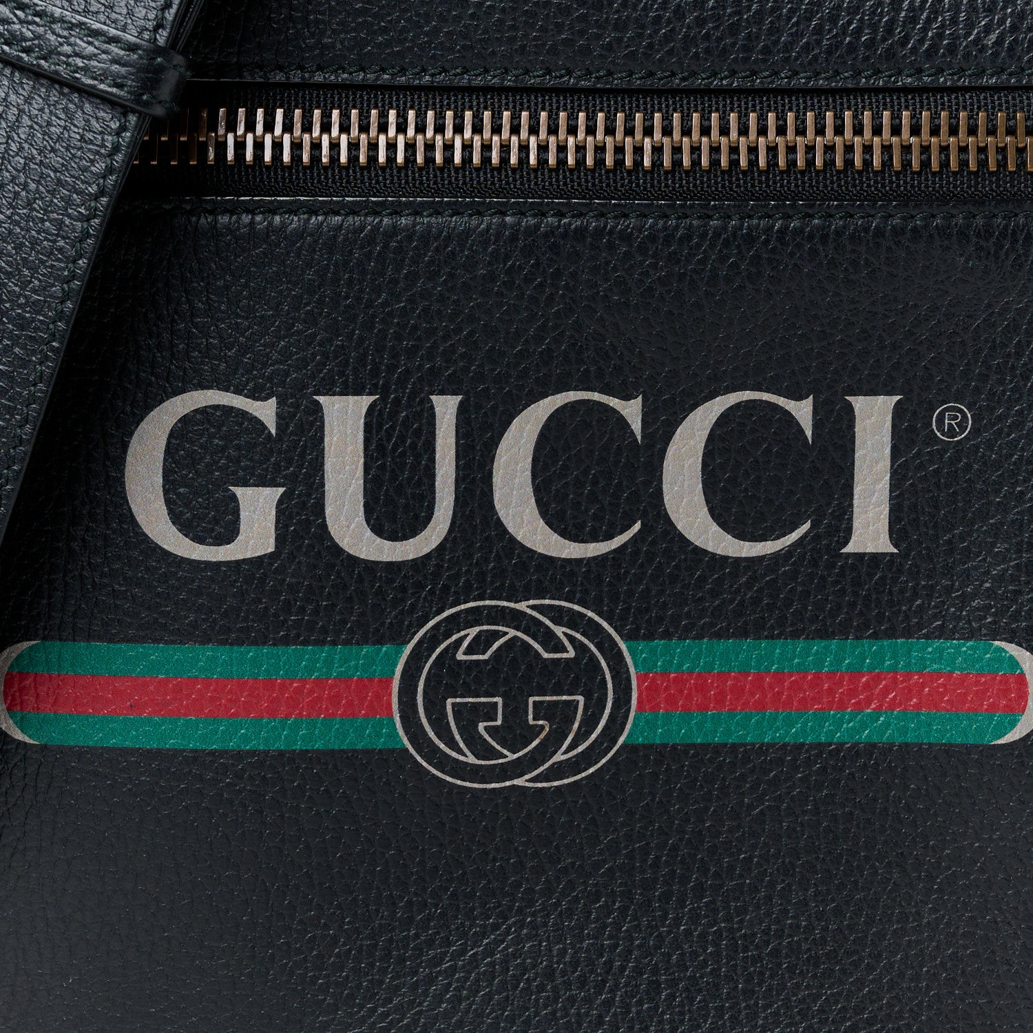 Gucci Grained Calfskin Logo Messenger Bag Black 9 of 12