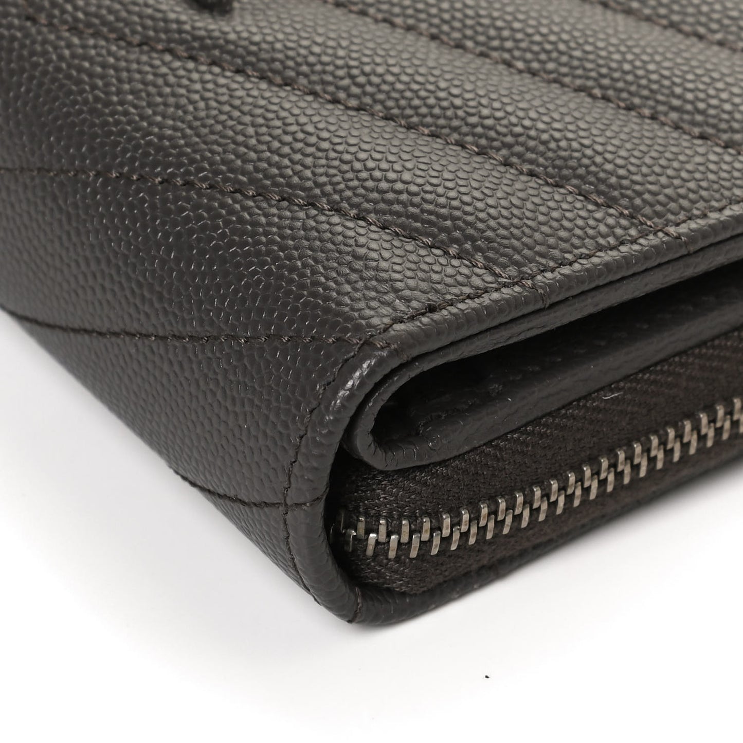 Grain De Poudre Matelasse Chevron Monogram Compact Zip Around Wallet Earth