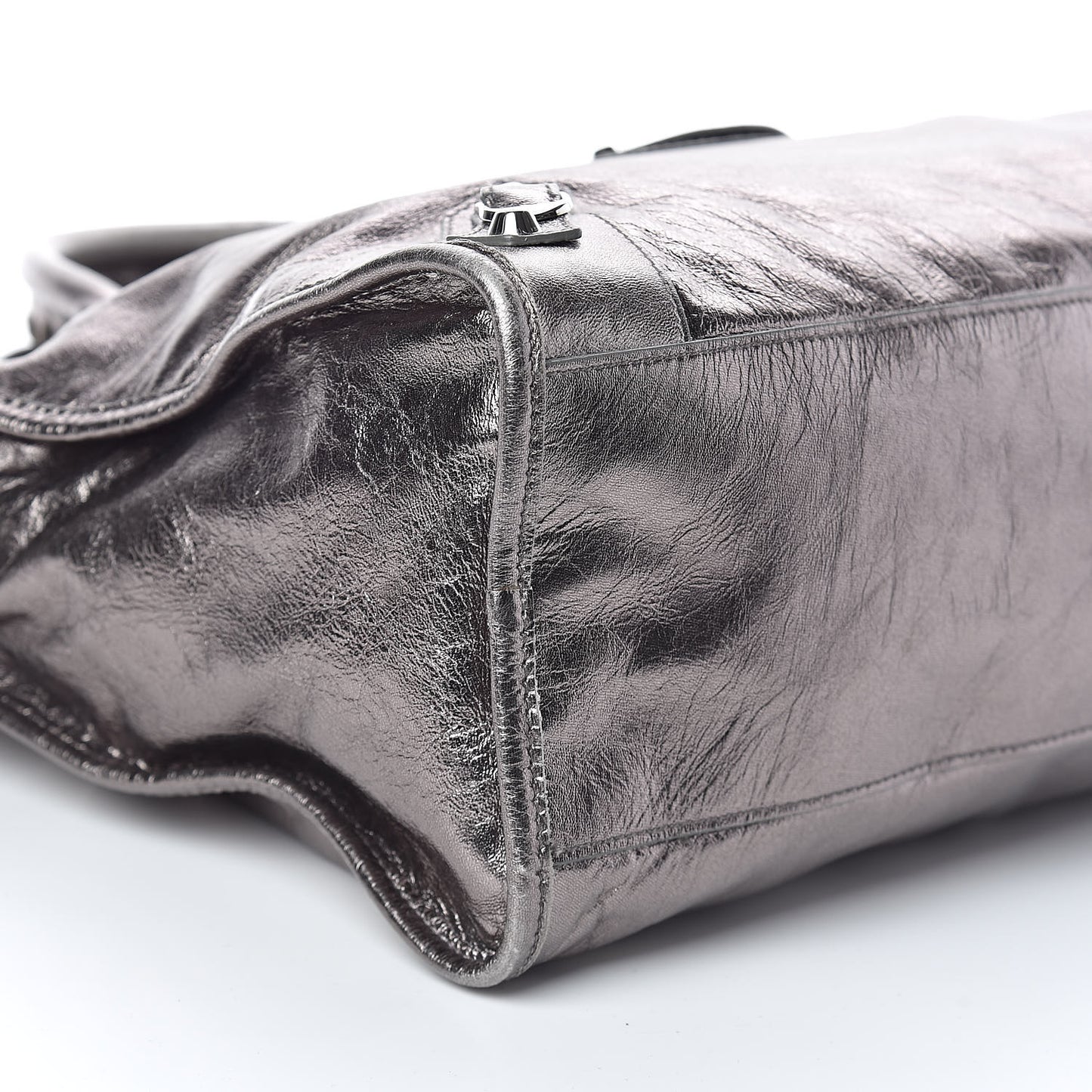 Metallic Agneau Classic Silver Hardware City Pewter