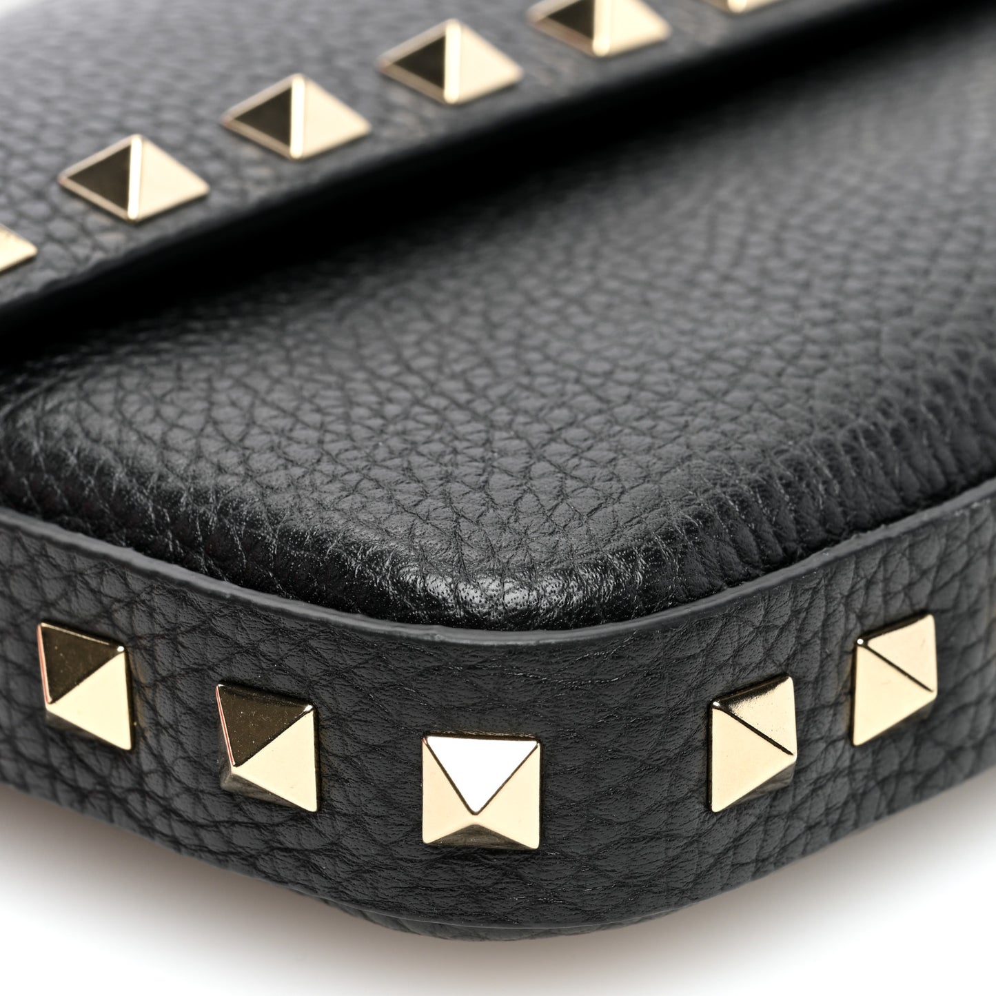 Grainy Calfskin Rockstud Crossbody Pouch Black