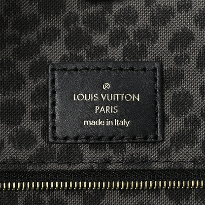 Louis Vuitton Monogram Giant Wild At Heart Onthego GM Arizona 6 of 8