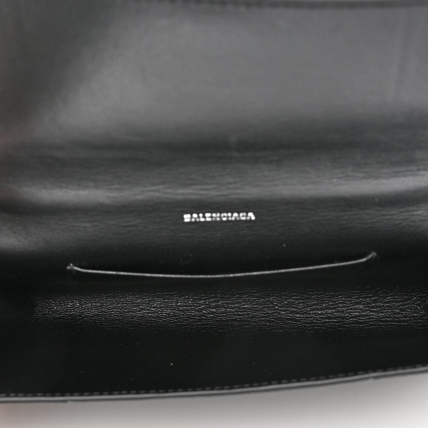 Grained Calfskin Hourglass Top Handle Crossbody Phone Holder Black