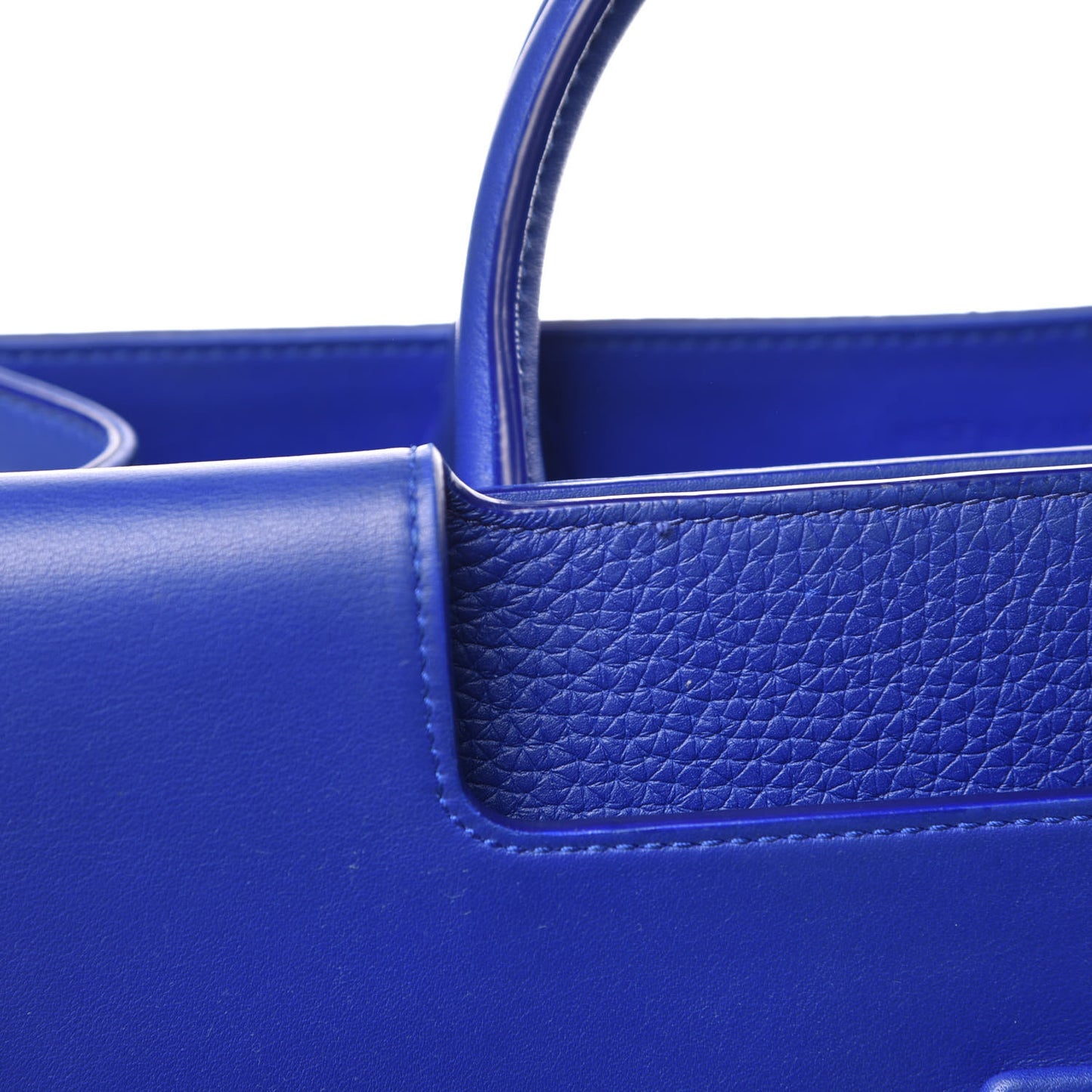 Bullcalf Medium Diorever Flap Yves Klein Blue