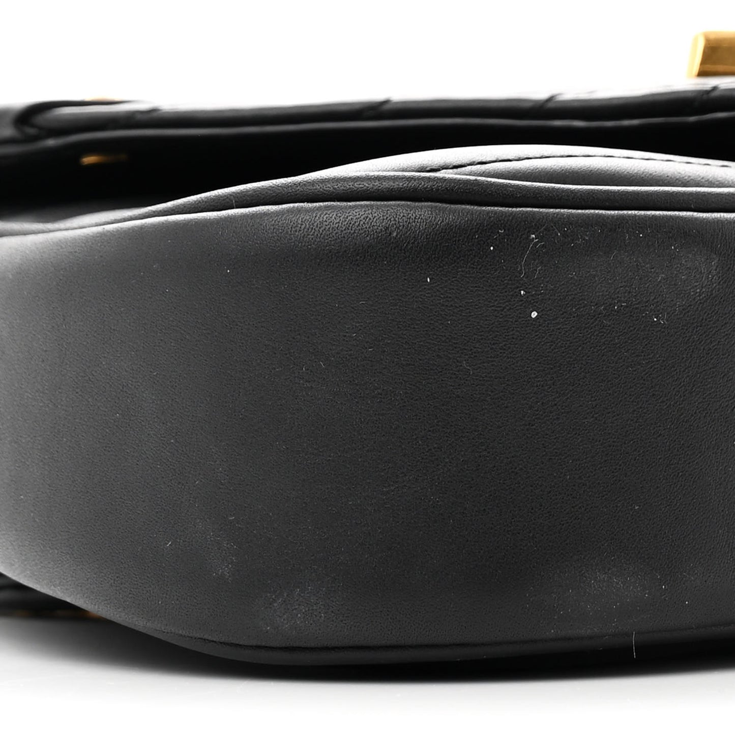 Calfskin New Wave Chain PM Black