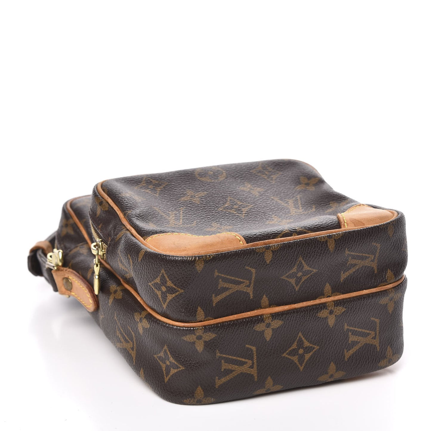 Monogram Amazone