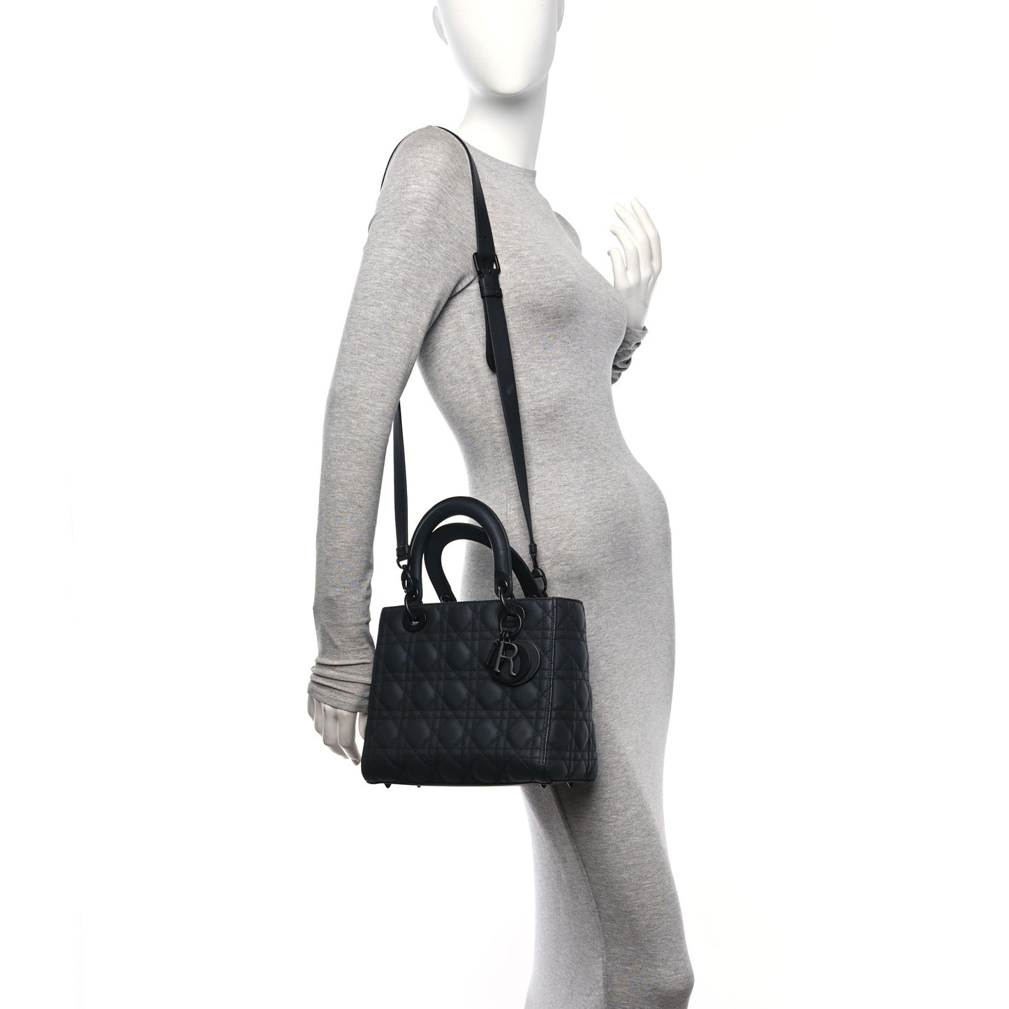 Ultra Matte Calfskin Cannage Medium Lady Dior Black