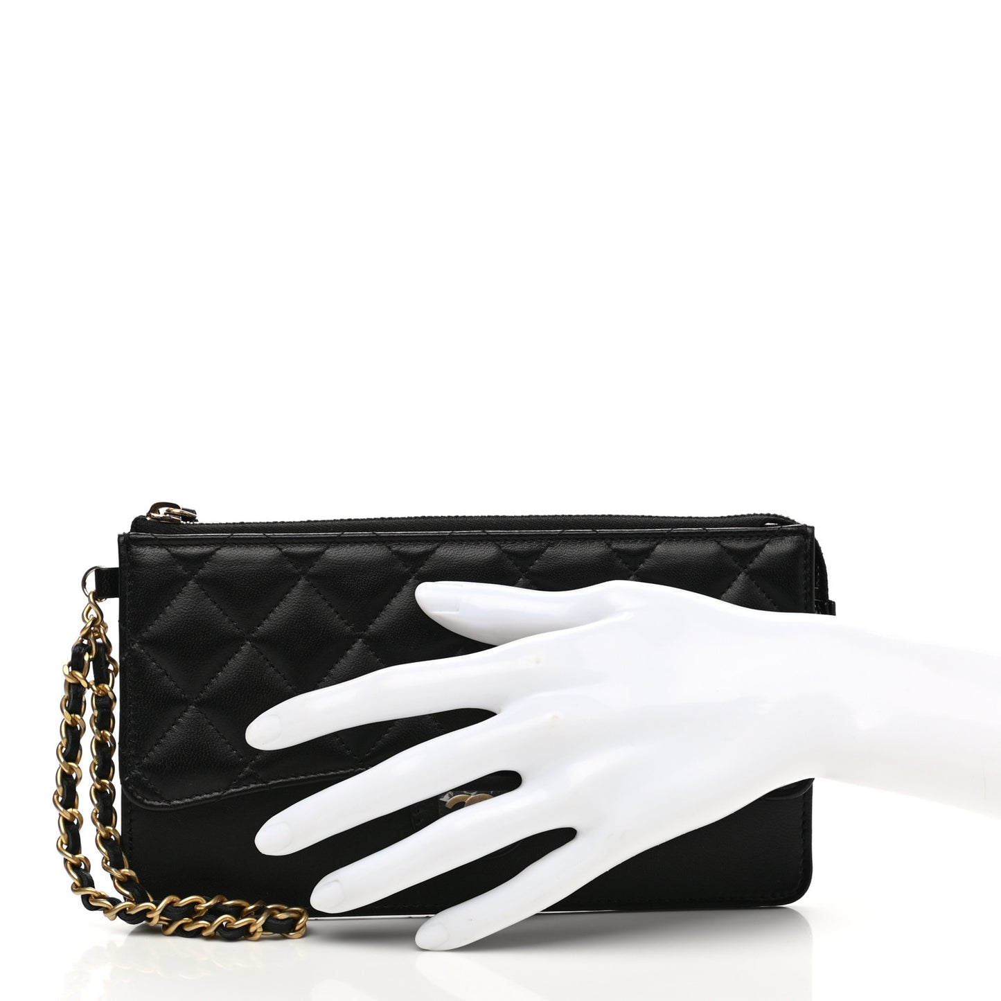 Lambskin Quilted Classic Pouch With Handle Black