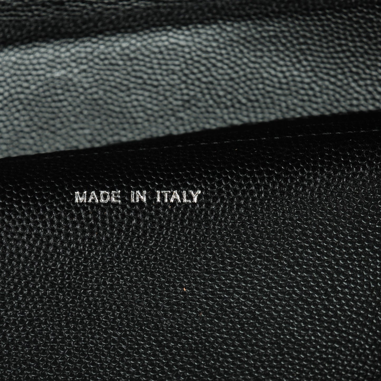 Caviar Sevruga iPad Case Black
