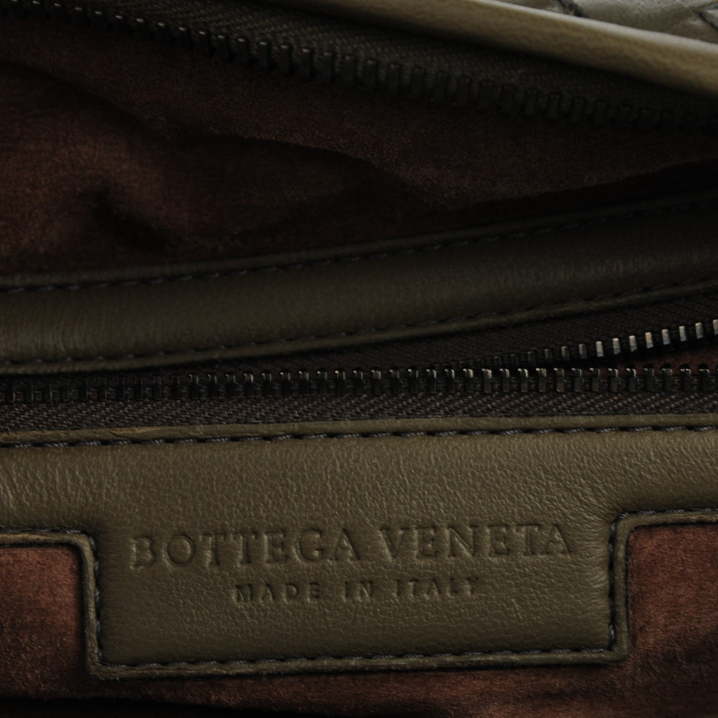 Nappa Intrecciato Medium Veneta Hobo Kaki Fondente
