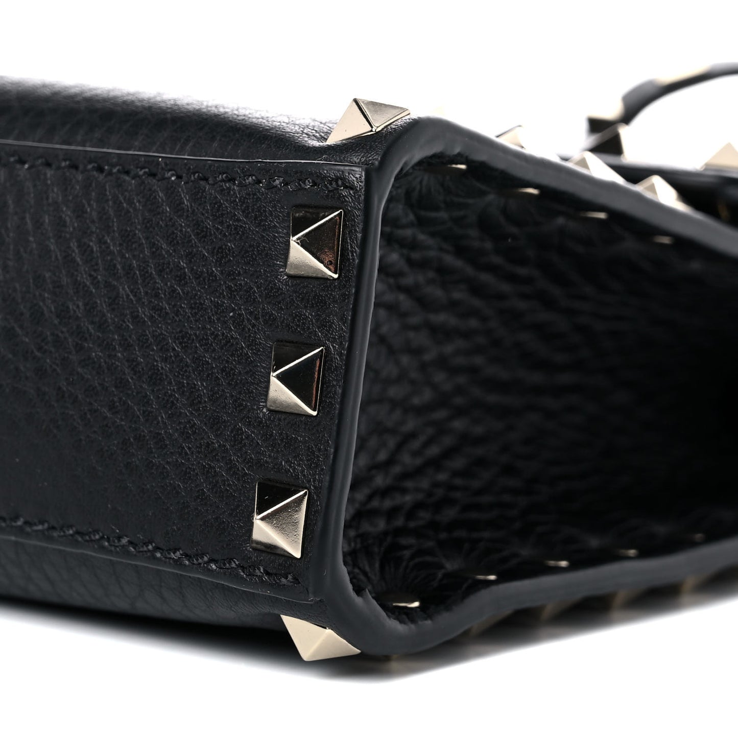 Pebbled Calfskin Medium Rockstud Flip Lock Crossbody Bag Black