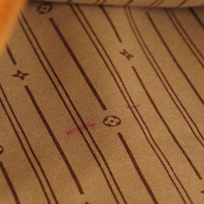 Louis Vuitton Monogram Delightful GM 8 of 11