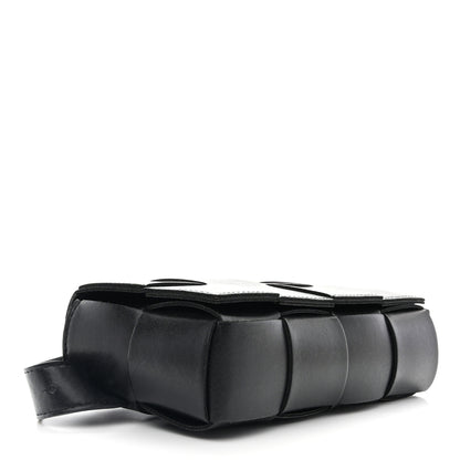 Bottega Veneta Nappa Maxi Intreccio The Belt Cassette Bag Black 4 of 10