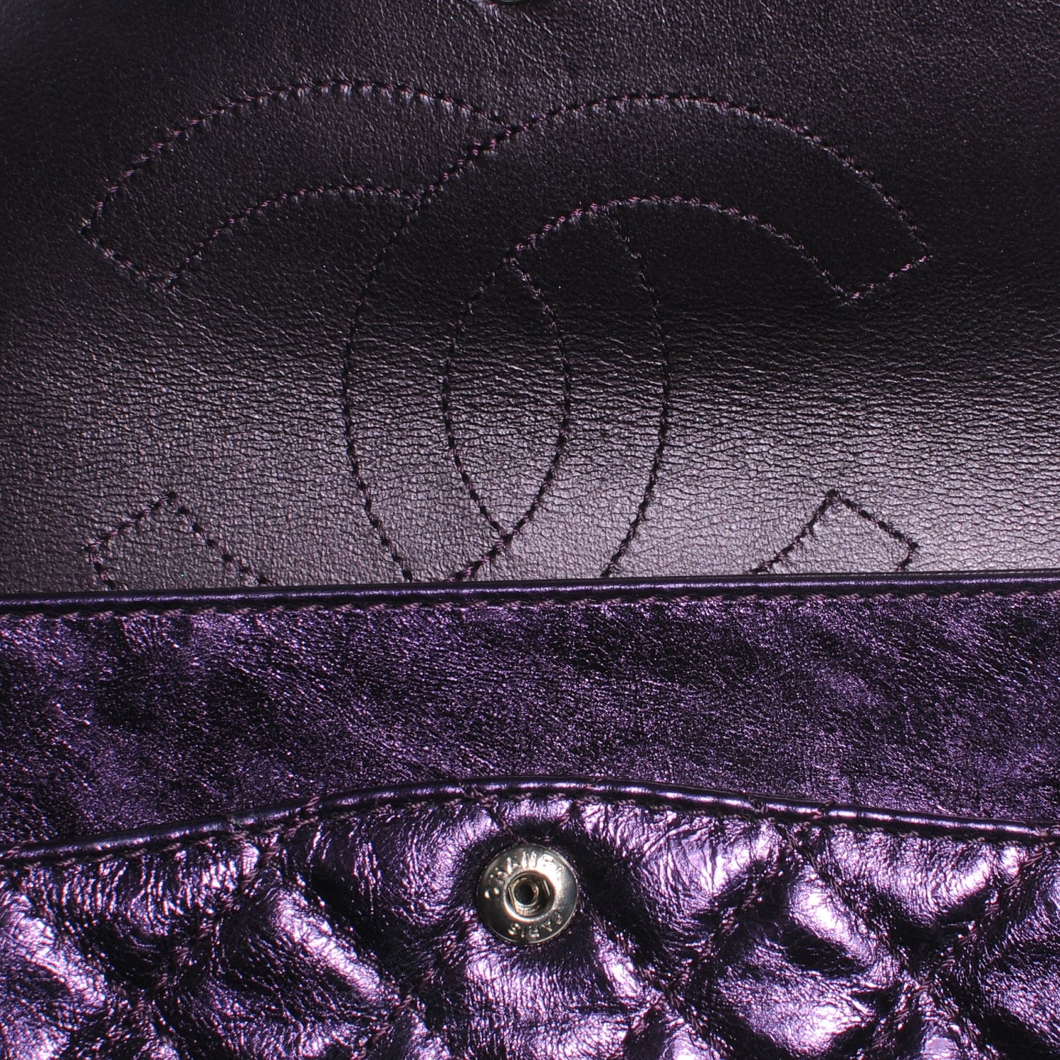 Chanel Aged Calfskin 2.55 Reissue 225 Flap Metallic Purple 5 of 7