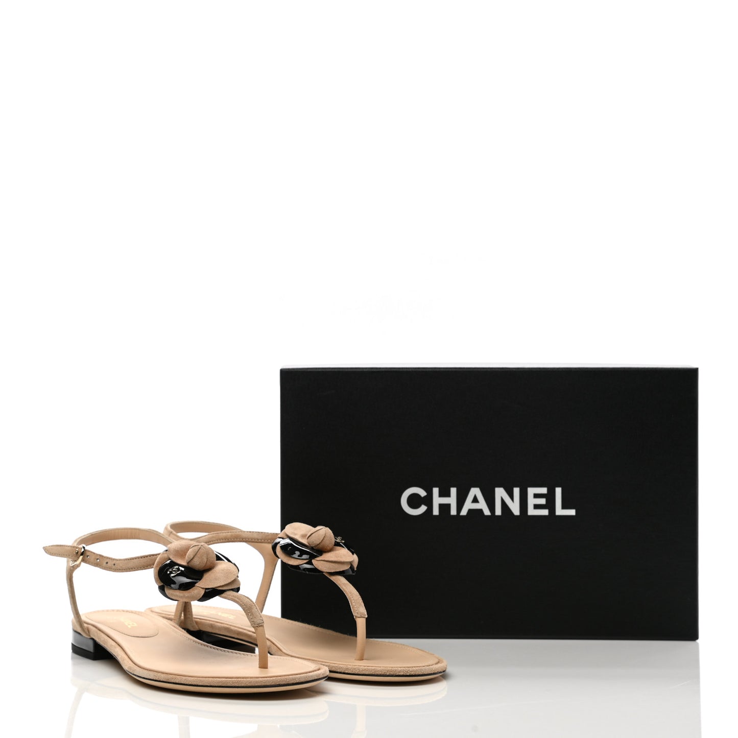 Suede Patent Calfskin Camellia Thong Sandals 41 Beige Black