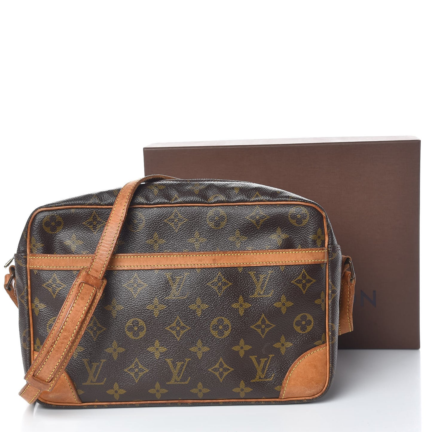 Monogram Trocadero 30