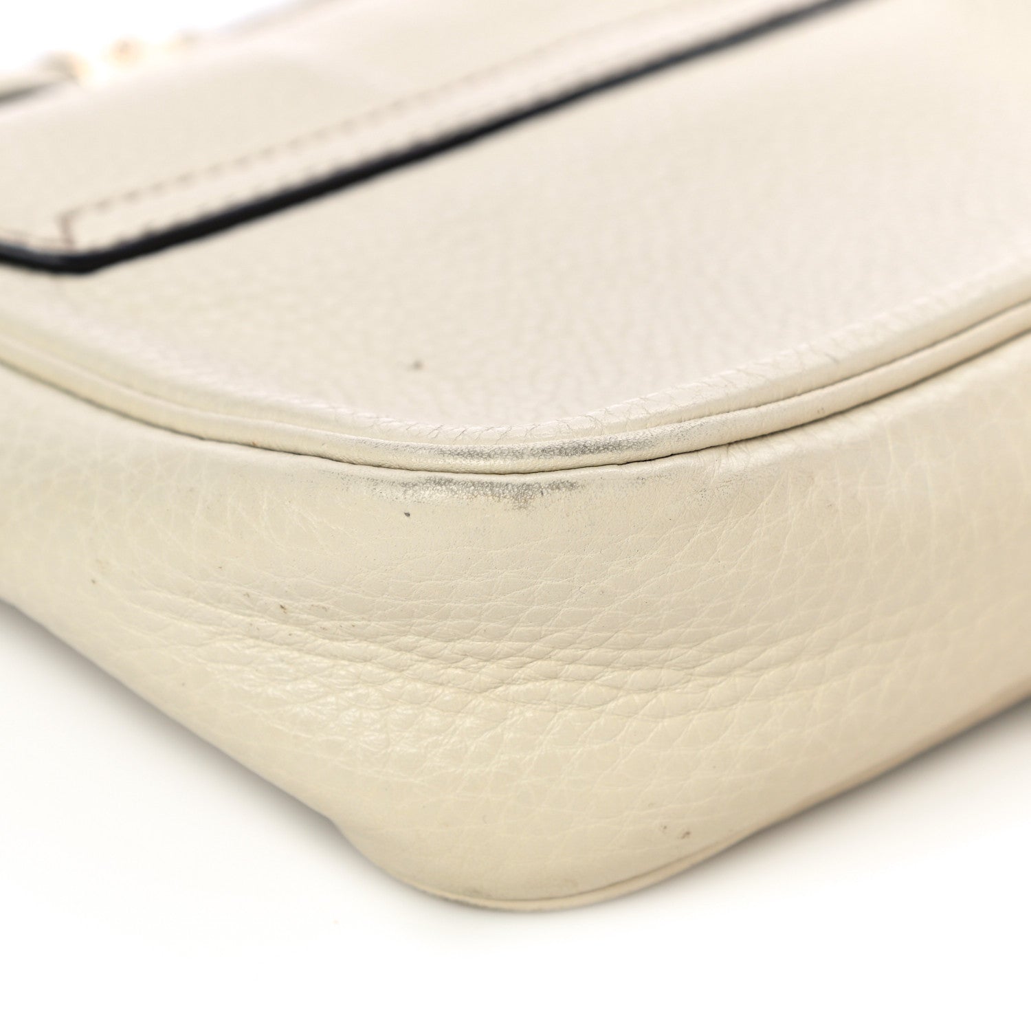 Gucci Pebbled Calfskin Small Soho Flap Crossbody Off White 11 of 21