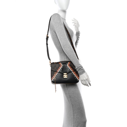 Louis Vuitton Monogram Brogue Pochette Metis 3 of 11