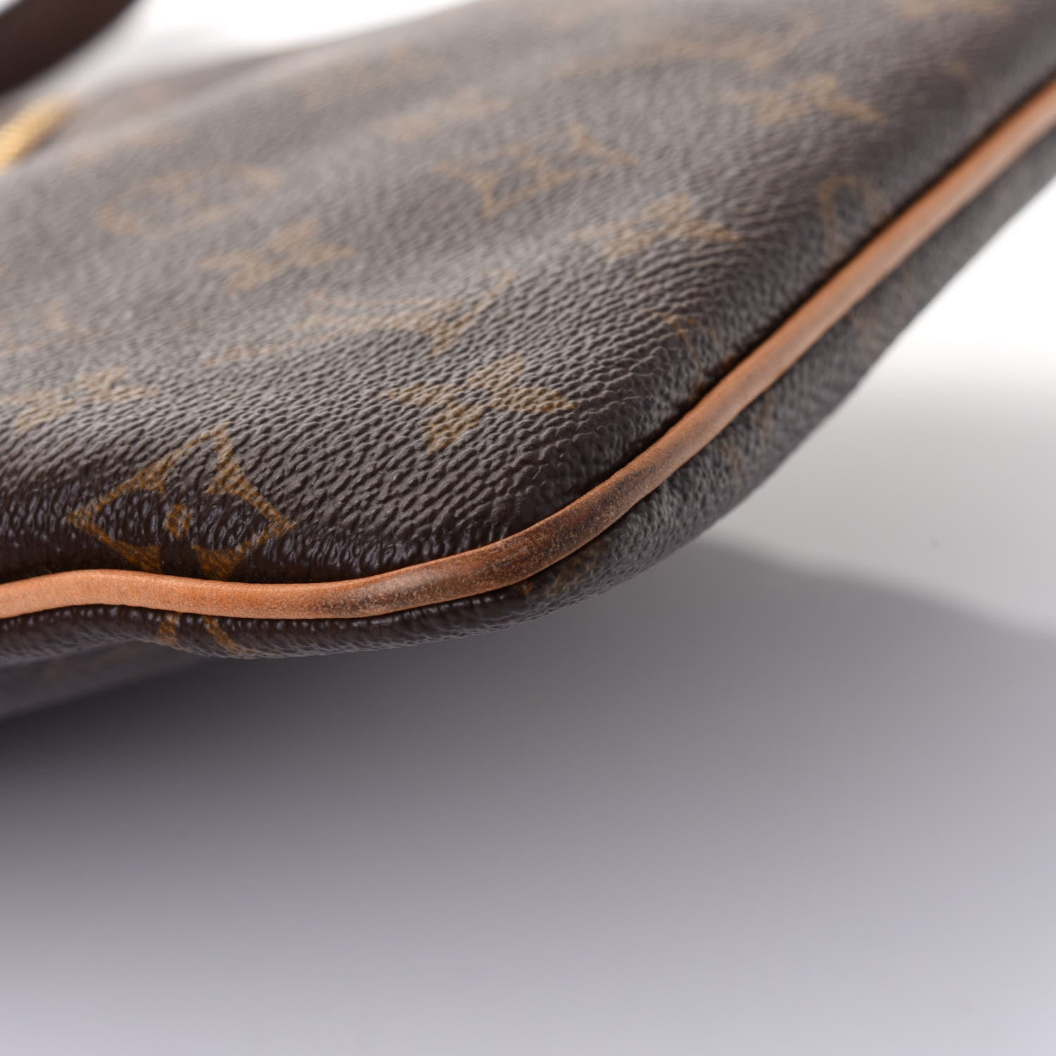 Louis Vuitton Monogram Pochette Valmy 5 of 5