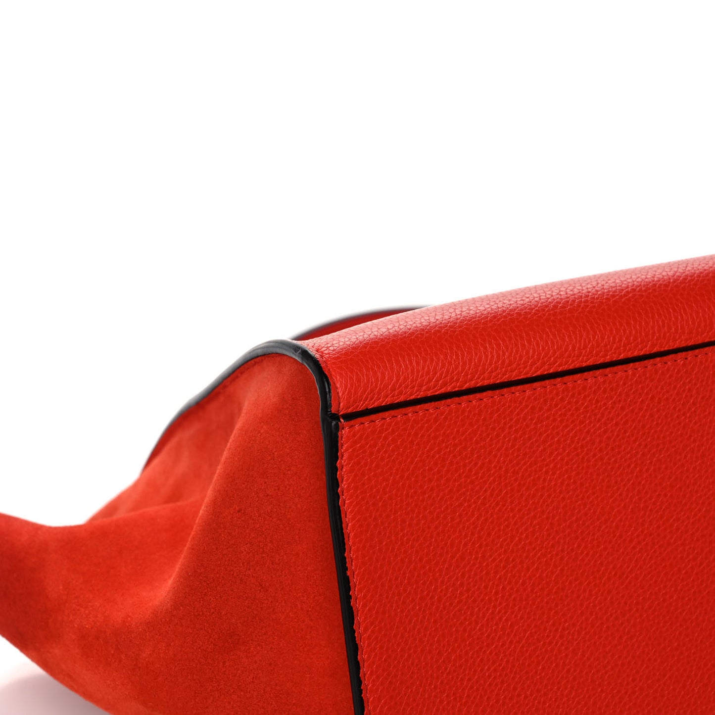 Drummed Calfskin Suede Medium Trapeze Vermillion