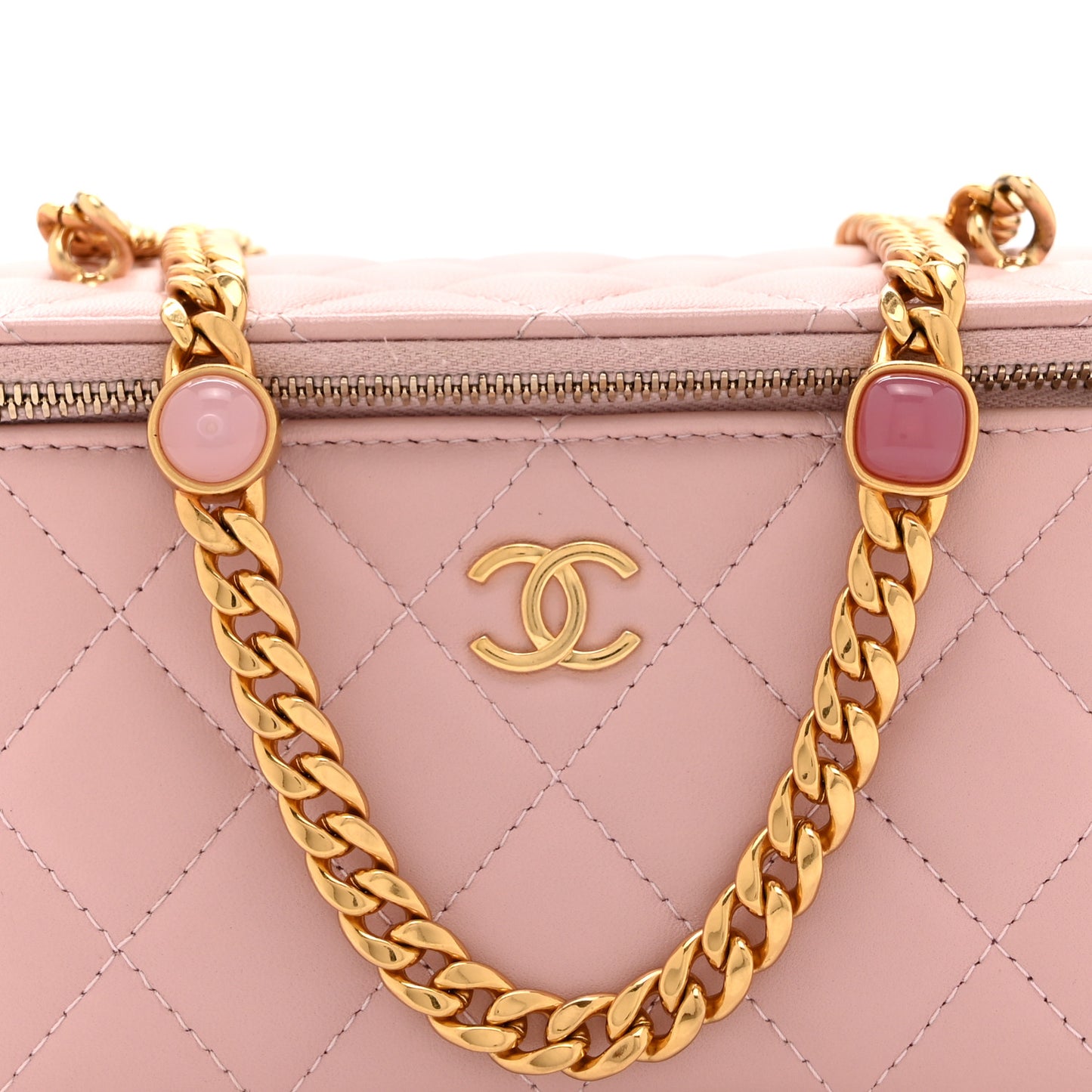 Caviar Quilted Pearl Enamel Small Vanity Case With Chain Light Pink