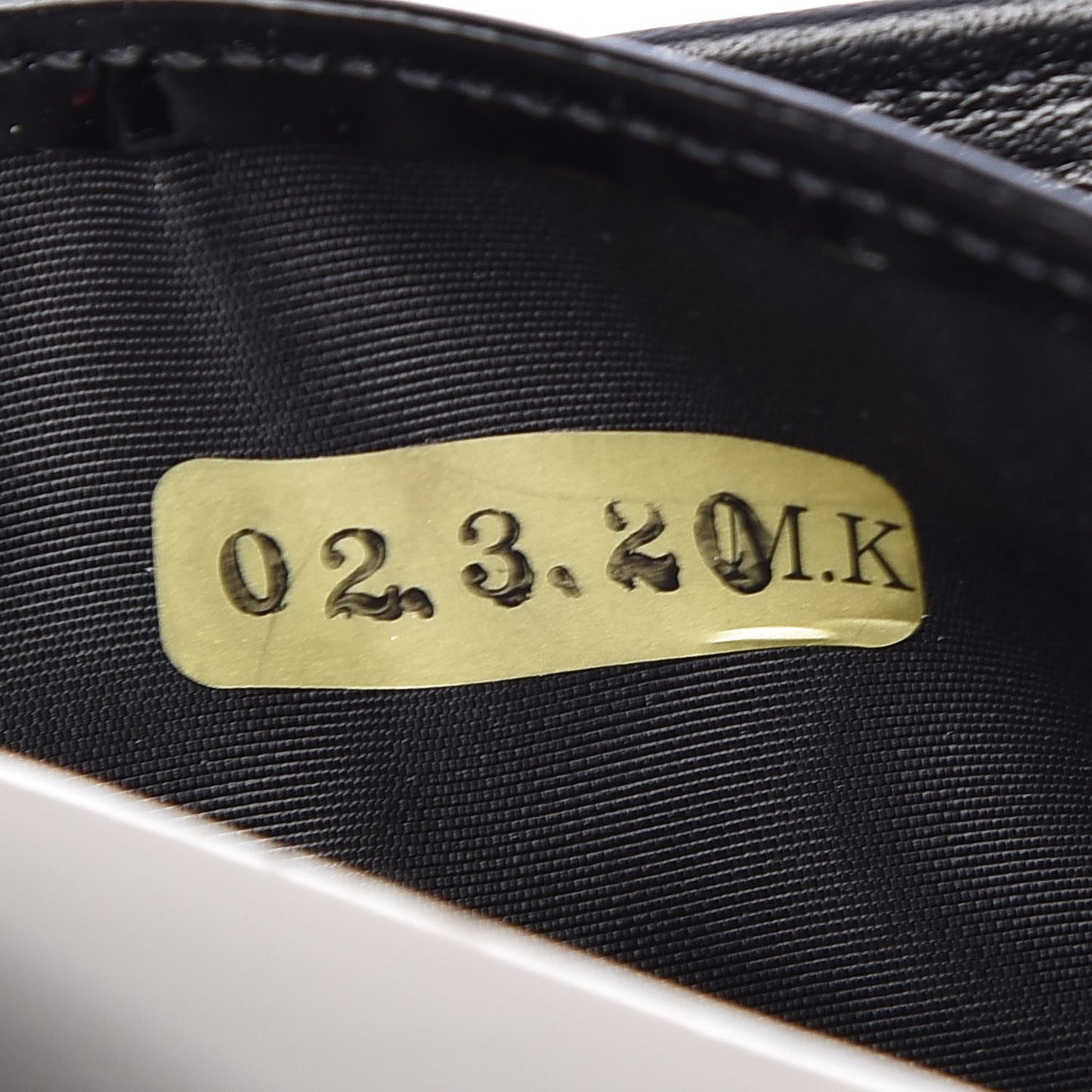 Patent CC Yen Wallet Black