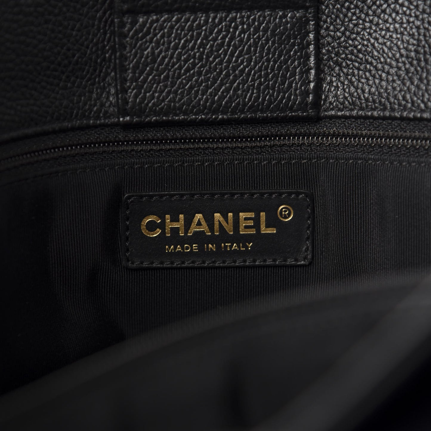 Calfskin Cerf Executive Shopper Tote Black