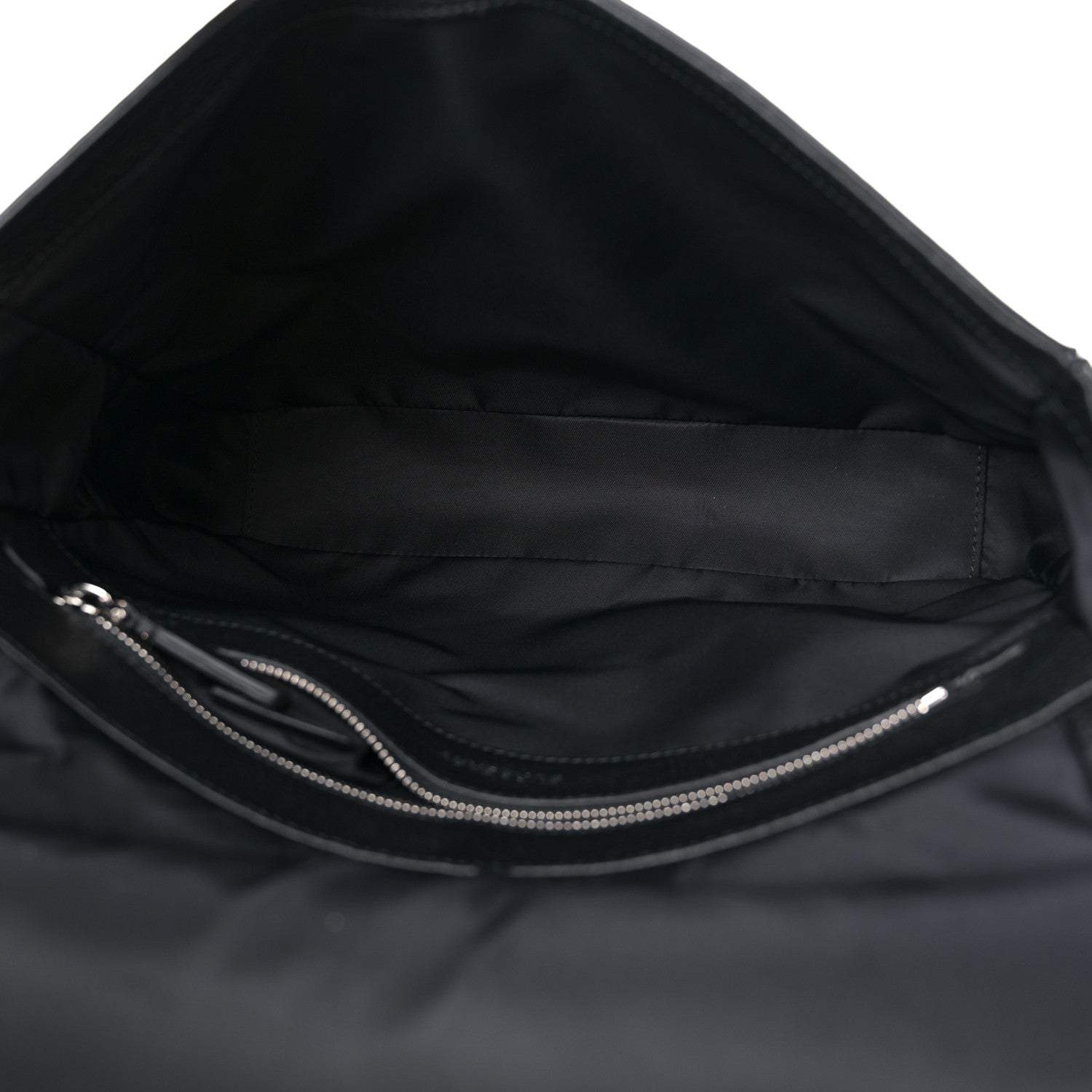 Burberry Grainy Calfskin Embossed Bruno Messenger Black 5 of 10