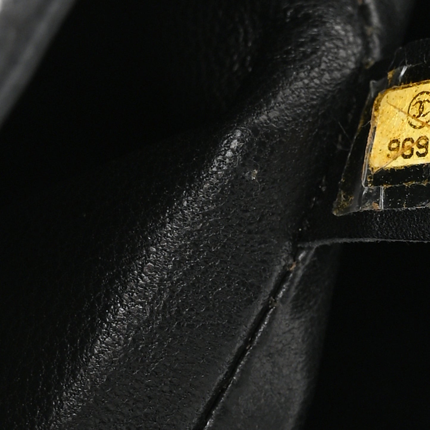 Caviar Quilted Medallion Tote Black